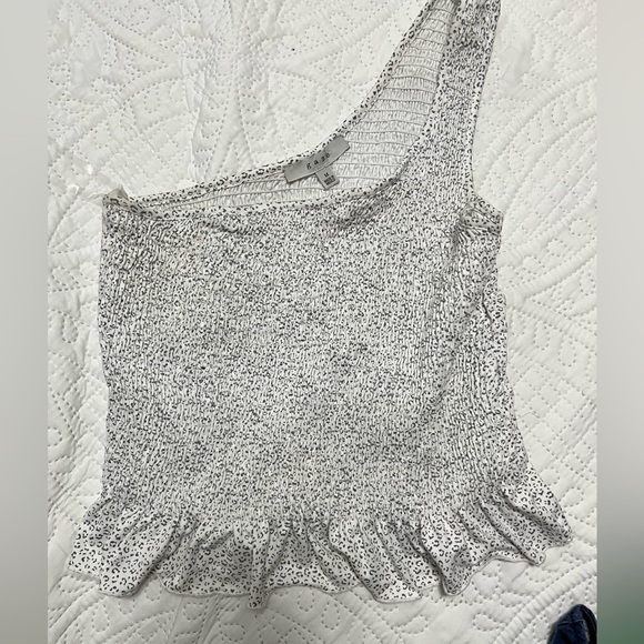 3 top bundle - Picture 2 of 7